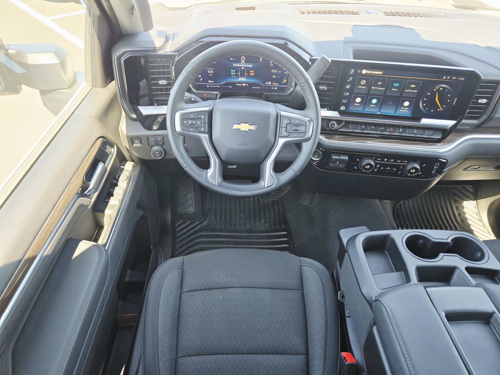 Used 2025 Chevrolet Silverado 2500 LT w/ All Star Edition AWD/4WD image 11