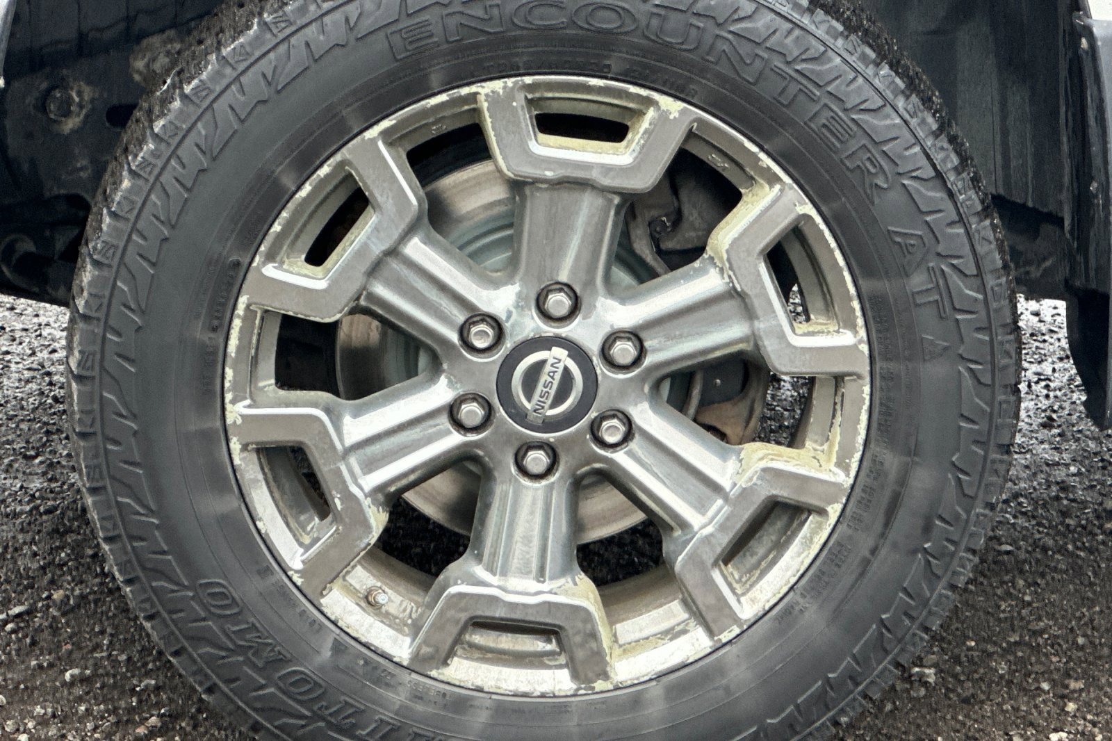 Used 2018 Nissan Titan SL w/ Chrome Package image 43