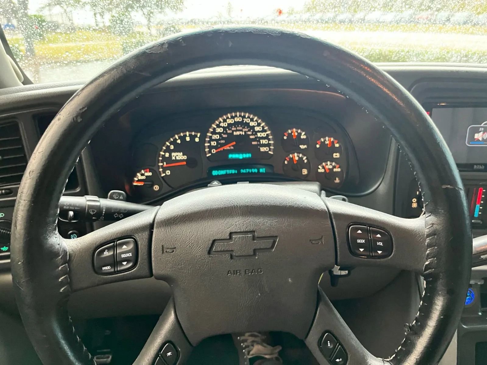 Used 2005 Chevrolet Avalanche Z66 w/ Preferred Equipment Group RWD image 24