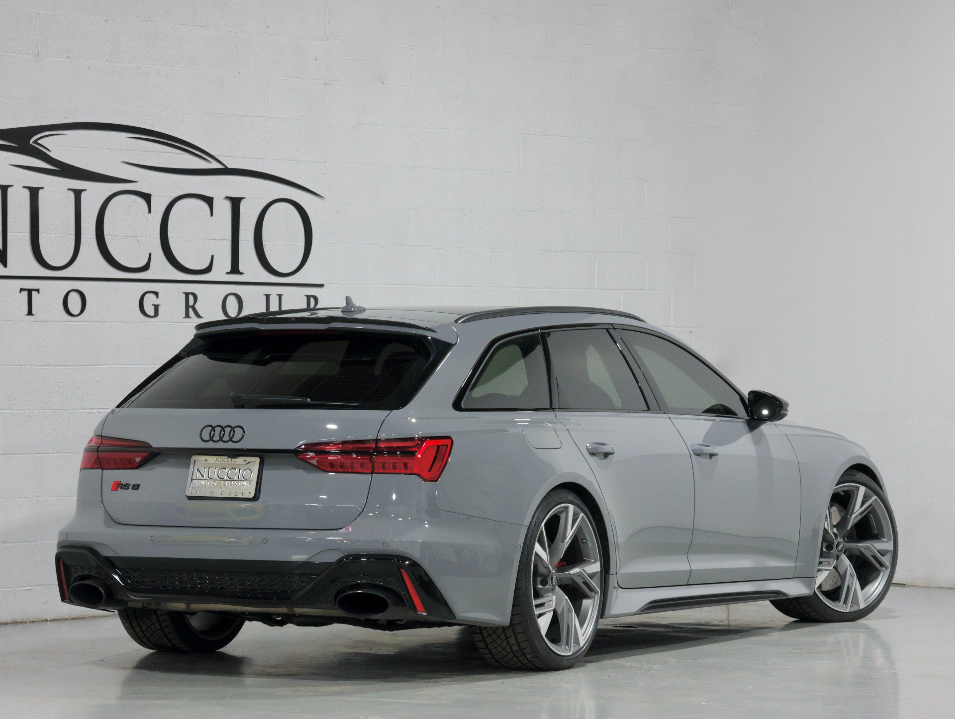Used 2021 Audi RS 6 AWD/4WD image 39