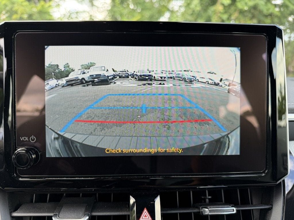 Used 2025 Toyota Corolla XSE FWD image 25