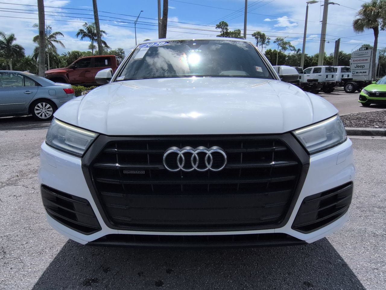 Used 2020 Audi Q5 2.0T Premium w/ Titanium Sport Package AWD/4WD image 3