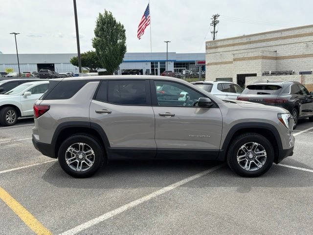 Used 2026 GMC Terrain Elevation AWD/4WD image 9