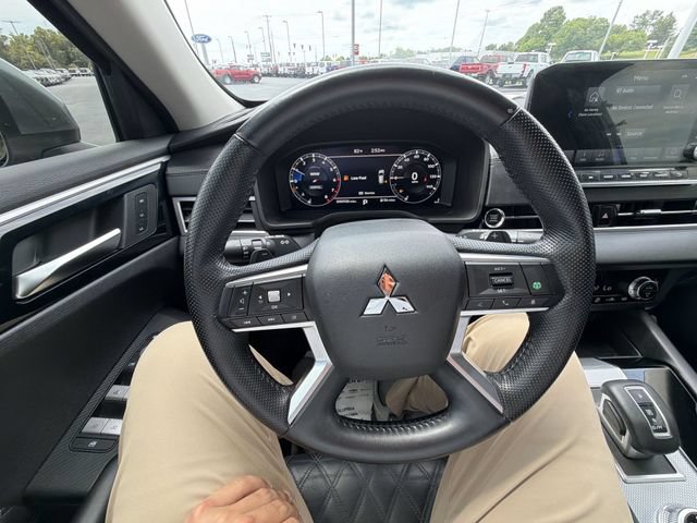 Used 2022 Mitsubishi Outlander SEL AWD/4WD image 20