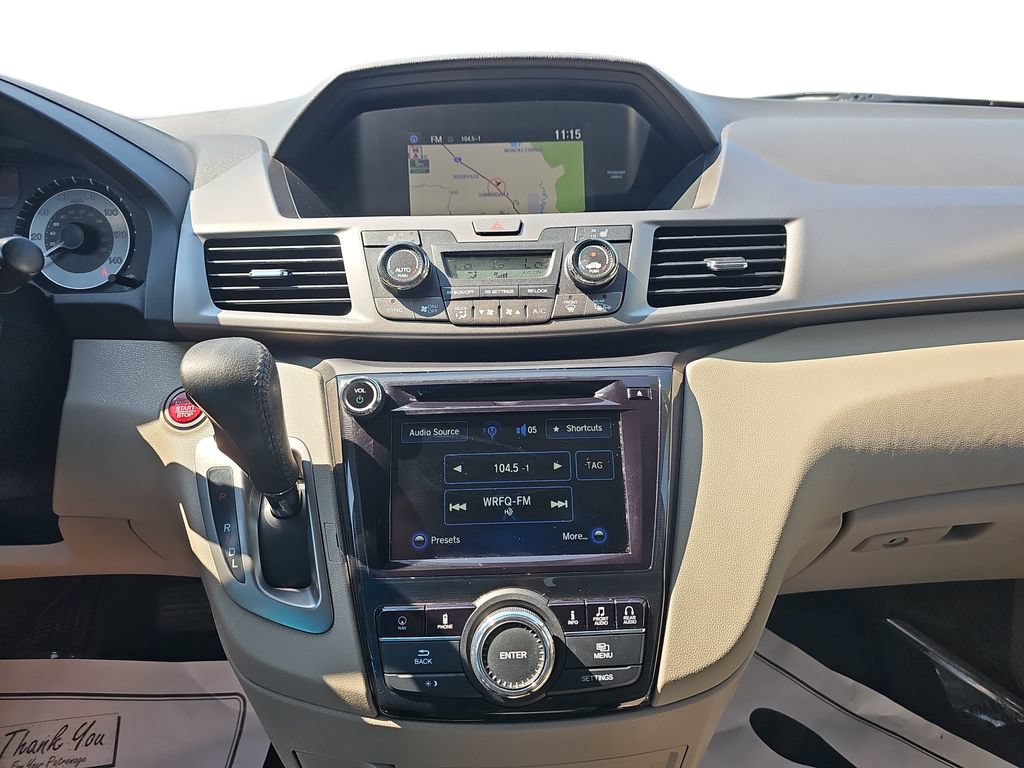 Used 2016 Honda Odyssey Touring Elite image 20