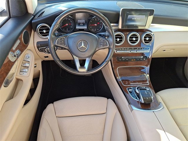 Used 2016 Mercedes-Benz GLC 300 w/ Premium Package image 11