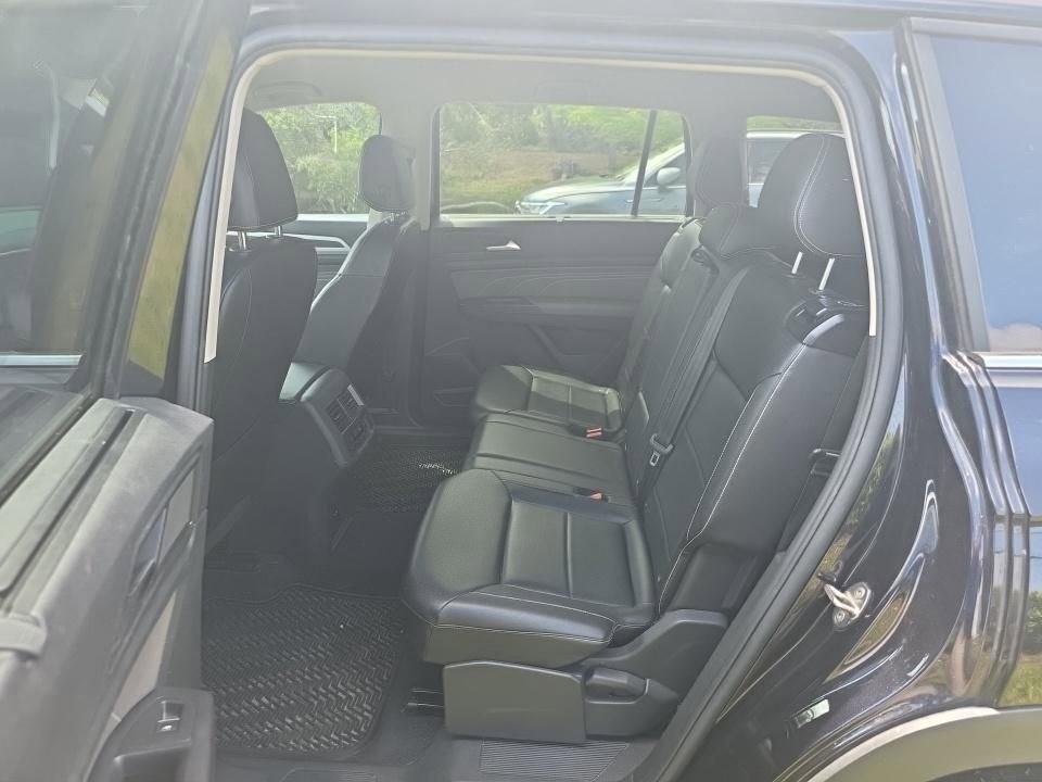 Used 2023 Volkswagen Atlas SE image 10