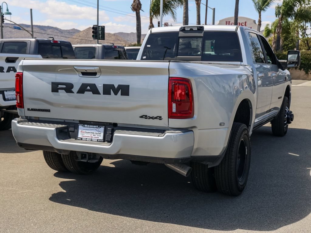 New 2026 RAM 3500 Laramie AWD/4WD image 4