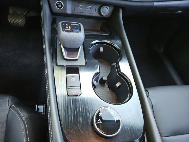 Used 2021 Nissan Rogue SL image 29