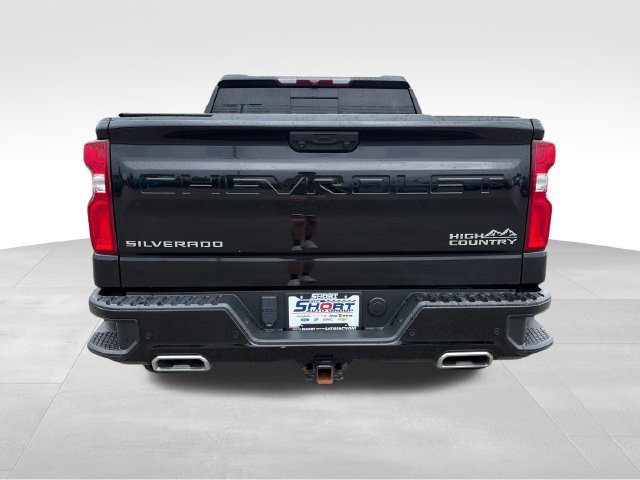 Used 2022 Chevrolet Silverado 1500 High Country w/ Z71 Off-Road Package AWD/4WD image 8