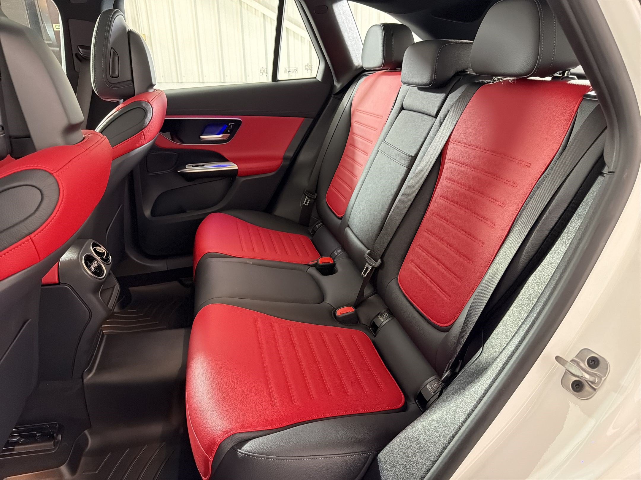 Certified 2025 Mercedes-Benz GLC 43 AMG 4MATIC image 15
