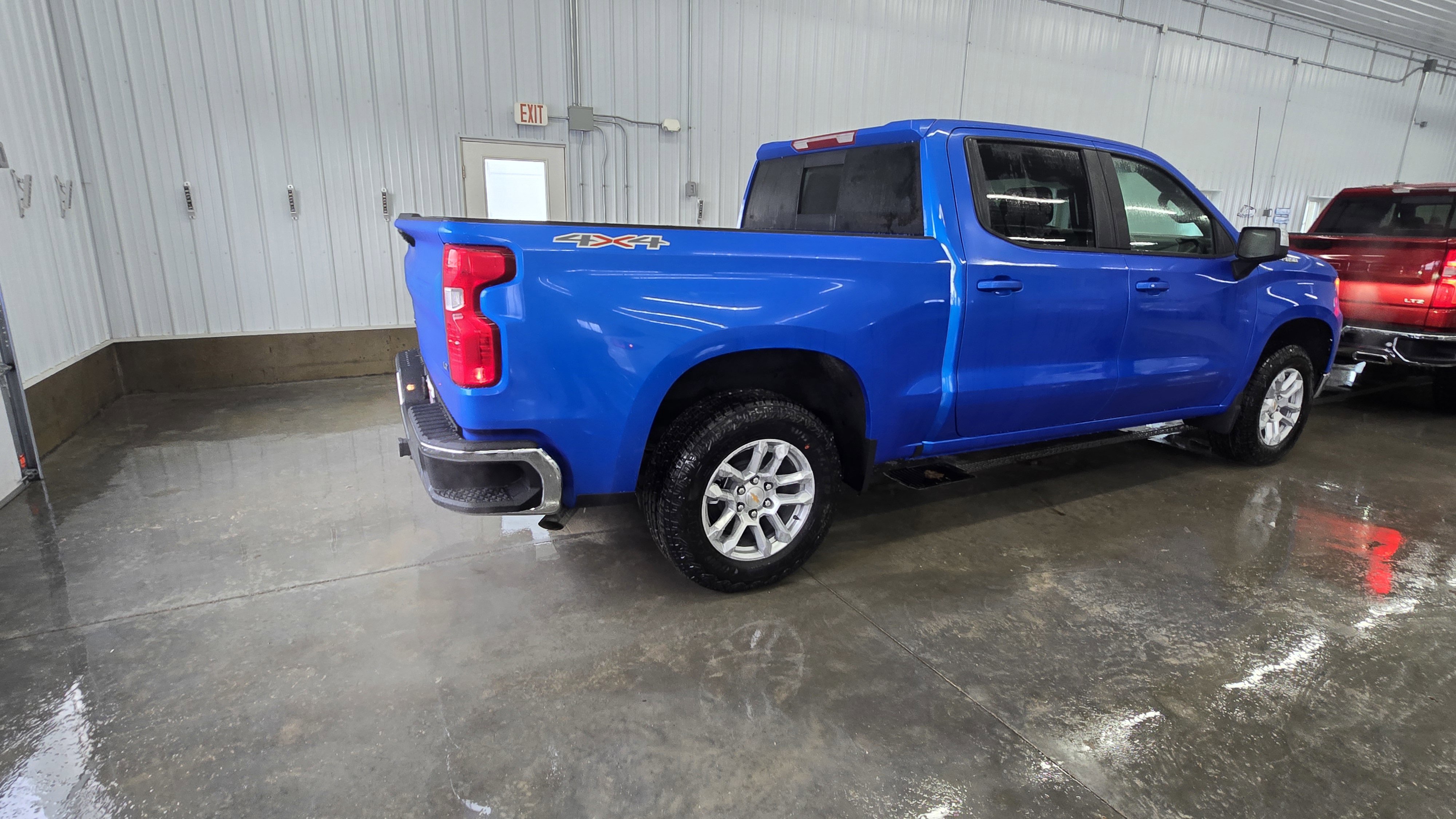 New 2025 Chevrolet Silverado 1500 LT w/ Leather Package image 4