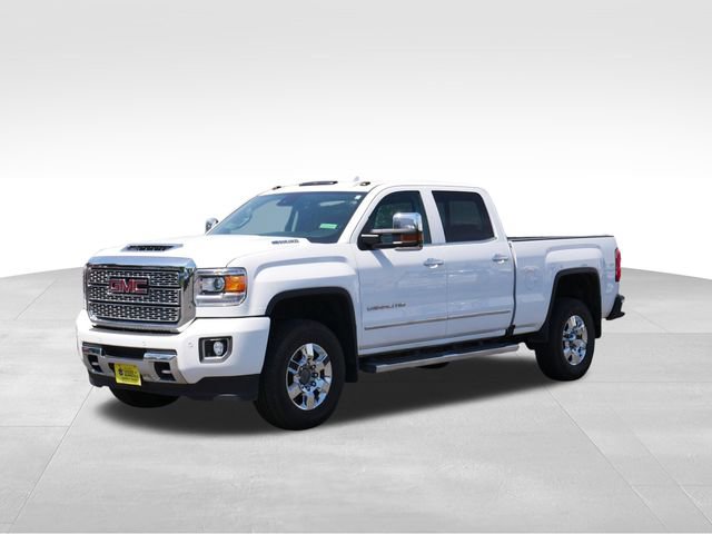 Used 2019 GMC Sierra 3500 Denali w/ Duramax Plus Package AWD/4WD image 3