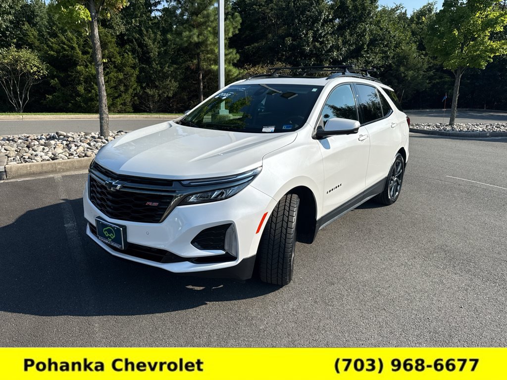 Certified 2022 Chevrolet Equinox RS w/ RS Leather Package AWD/4WD image 3