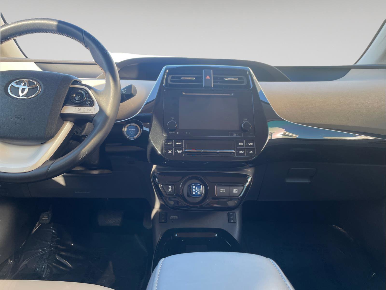 Used 2017 Toyota Prius Four w/ Protection Package image 16