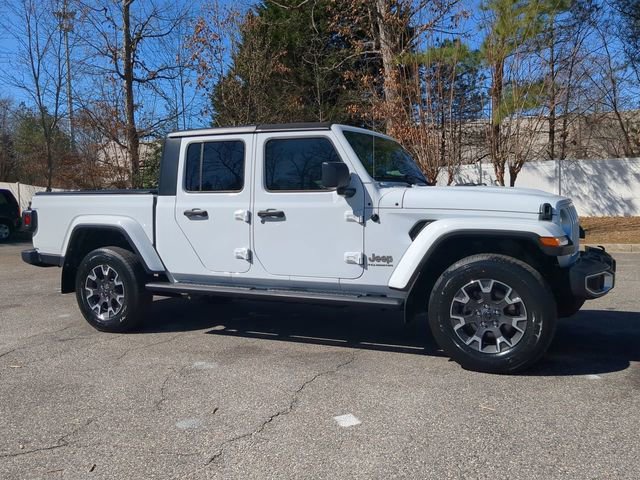Used 2023 Jeep Gladiator Overland w/ Trailer Tow Package image 2