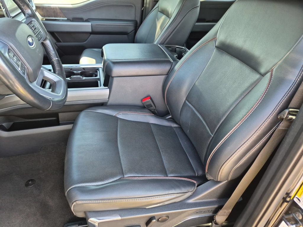 Used 2023 Ford F250 Lariat w/ Lariat Ultimate Package AWD/4WD image 17