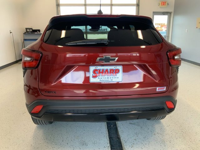 Used 2024 Chevrolet Trax RS image 6