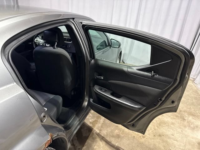 Used 2012 Dodge Avenger SXT FWD image 23