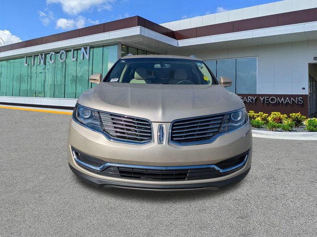 Used 2017 Lincoln MKX Select w/ Select Plus Package FWD image 9