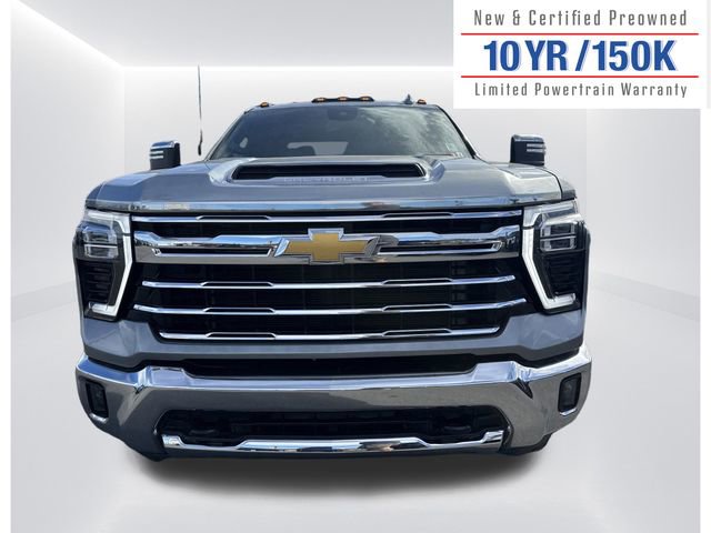 Used 2024 Chevrolet Silverado 2500 LTZ w/ LTZ Convenience Package image 2