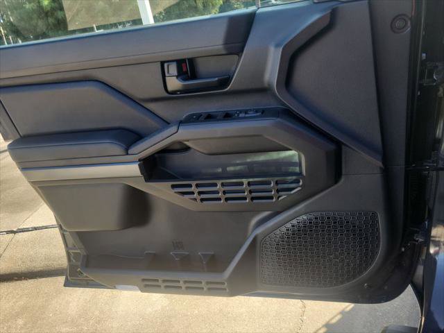 Certified 2025 Toyota Tacoma SR5 image 12