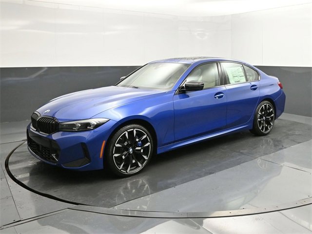 New 2025 BMW 330i Sedan w/ M Sport Package image 34