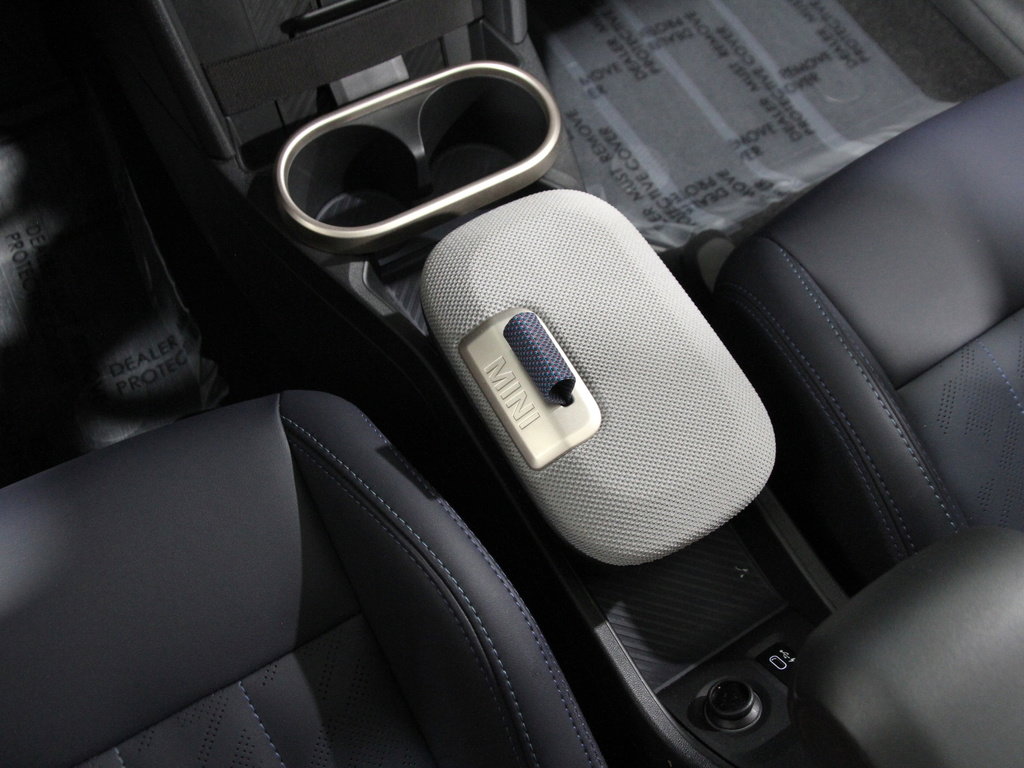 Certified 2025 MINI Cooper S image 14