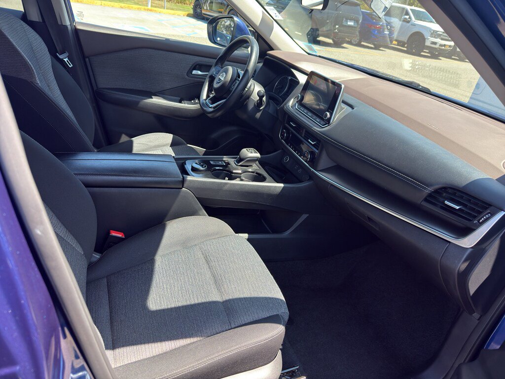 Used 2023 Nissan Rogue SV AWD/4WD image 21