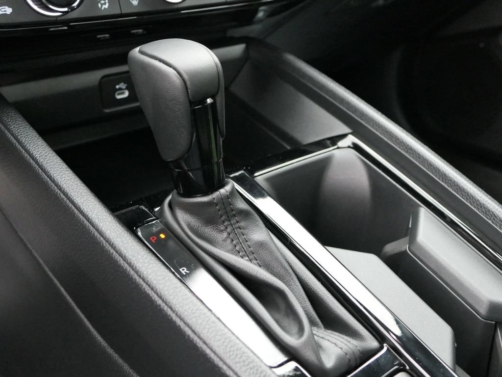 Used 2024 Honda Accord Sport image 25
