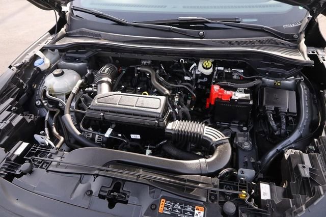 Certified 2024 Ford Escape ST-Line w/ Cold Weather Package image 25