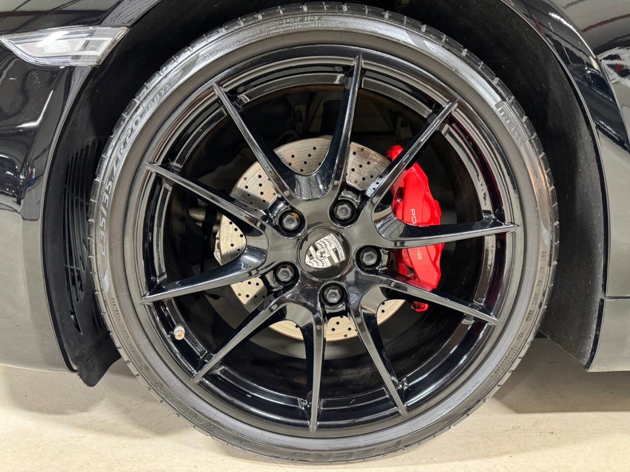 Used 2015 Porsche Boxster S image 32