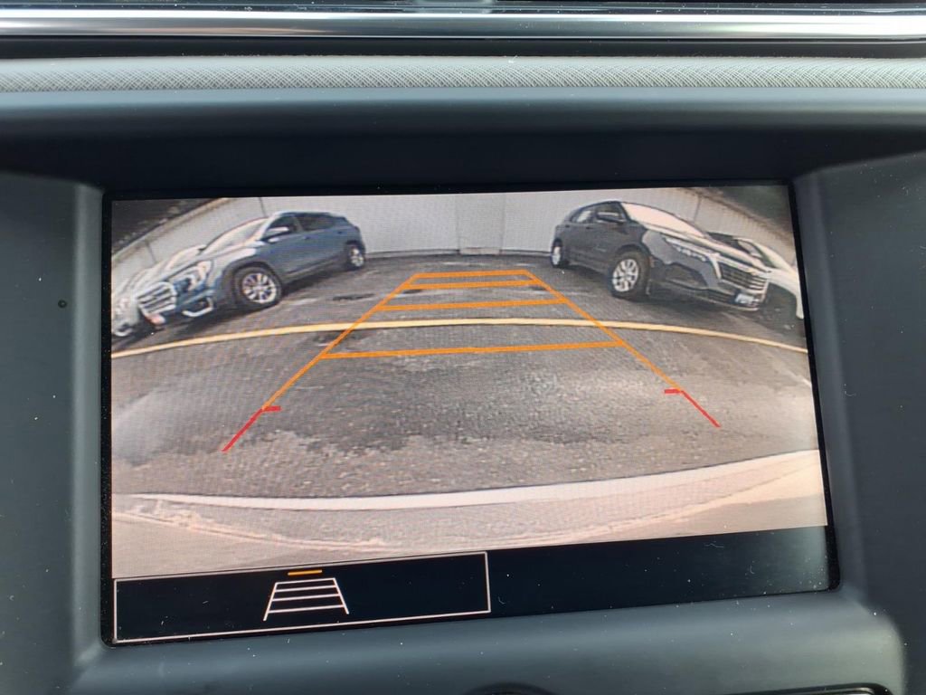 Used 2021 Chevrolet TrailBlazer LT image 8