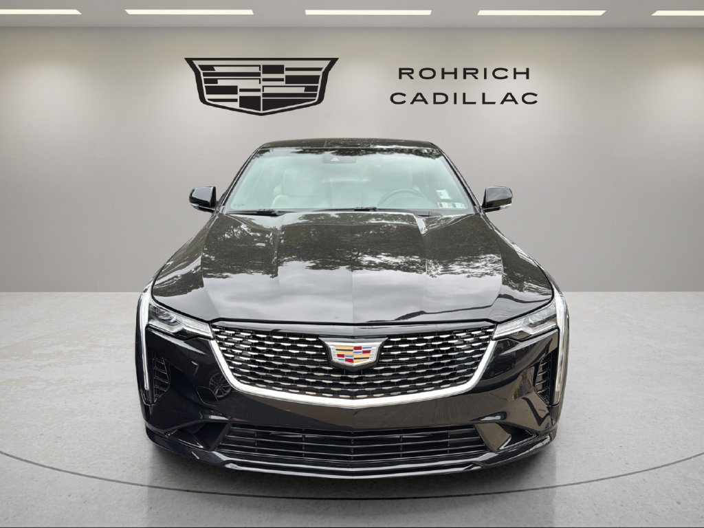 Used 2022 Cadillac CT4 Luxury w/ Cold Weather Package AWD/4WD image 2