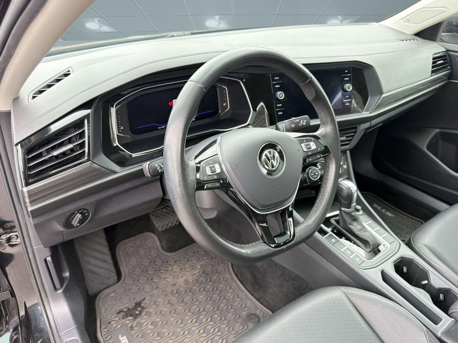 Used 2019 Volkswagen Jetta SEL FWD image 4