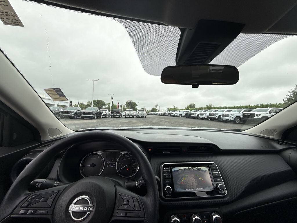Used 2024 Nissan Kicks S FWD image 27