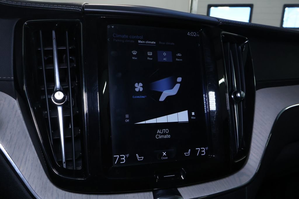 Used 2018 Volvo XC60 T6 Inscription w/ Convenience Package image 34