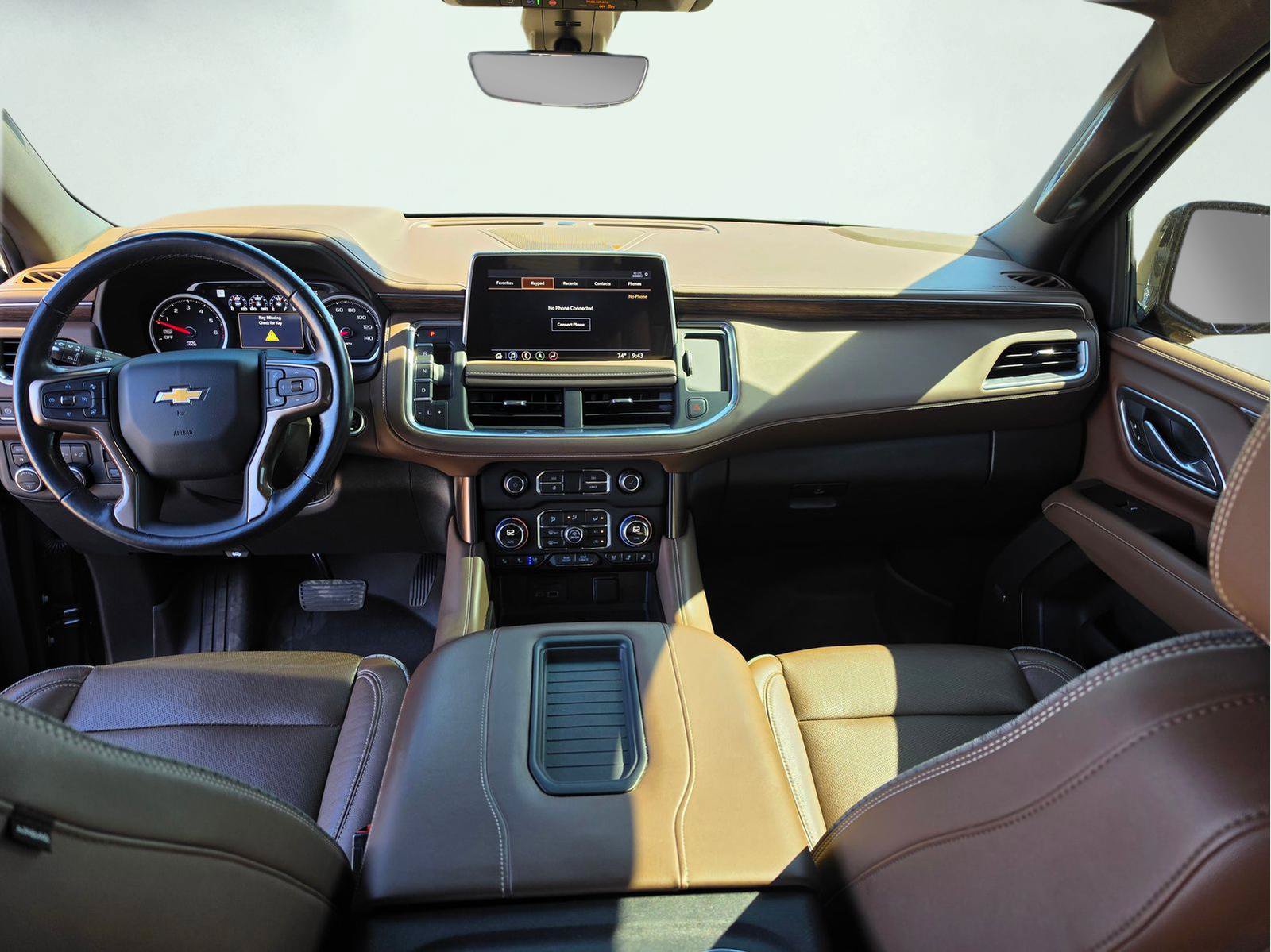 Used 2021 Chevrolet Suburban High Country AWD/4WD image 16