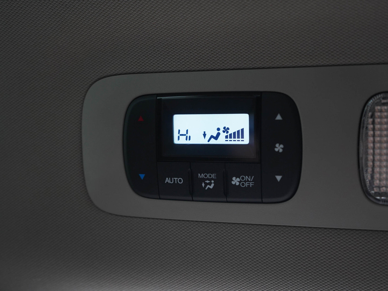 Used 2016 Honda Odyssey EX-L image 18