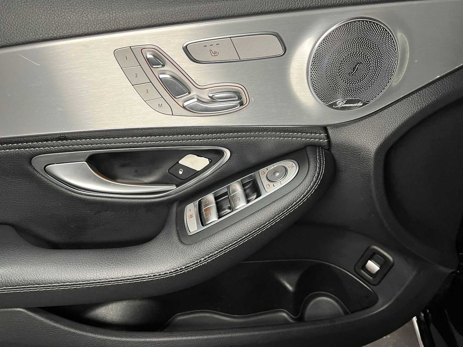 Used 2015 Mercedes-Benz C 300 4MATIC Sedan image 22