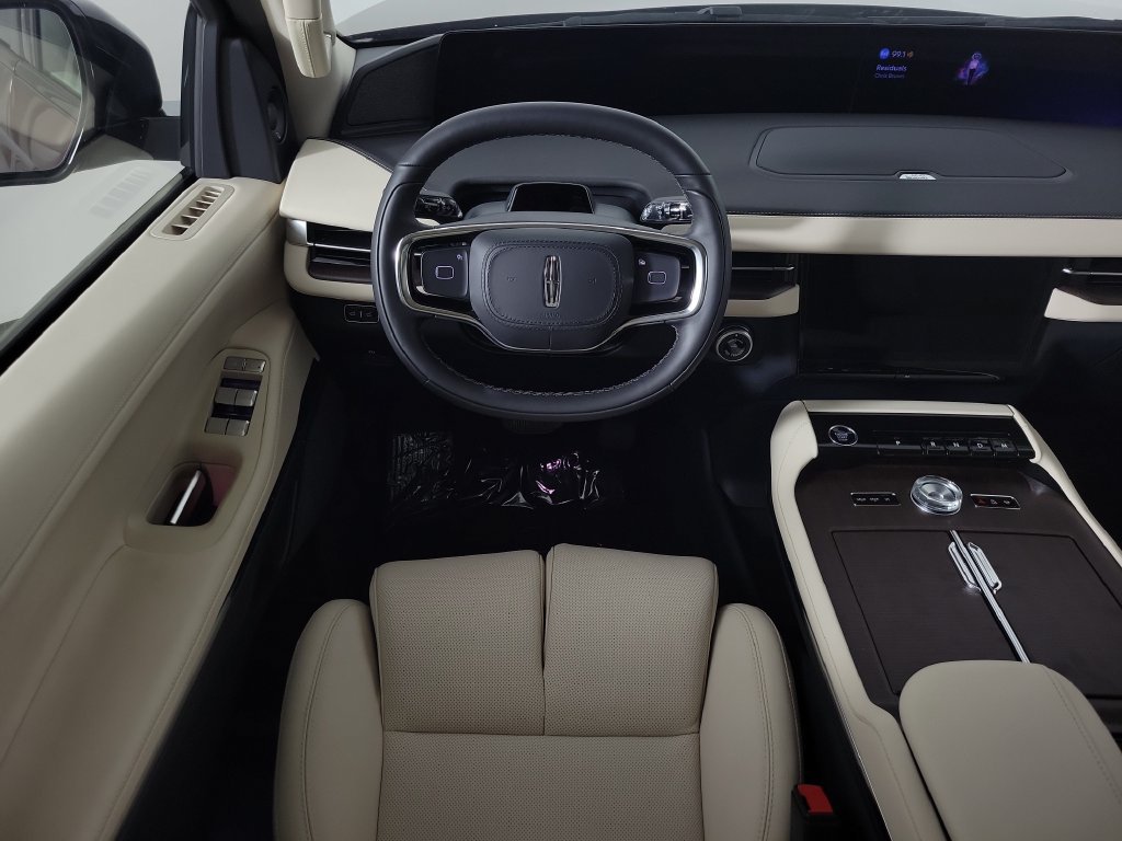 New 2027 Lincoln Navigator L Reserve w/ Jet Appearance Package RWD image 11