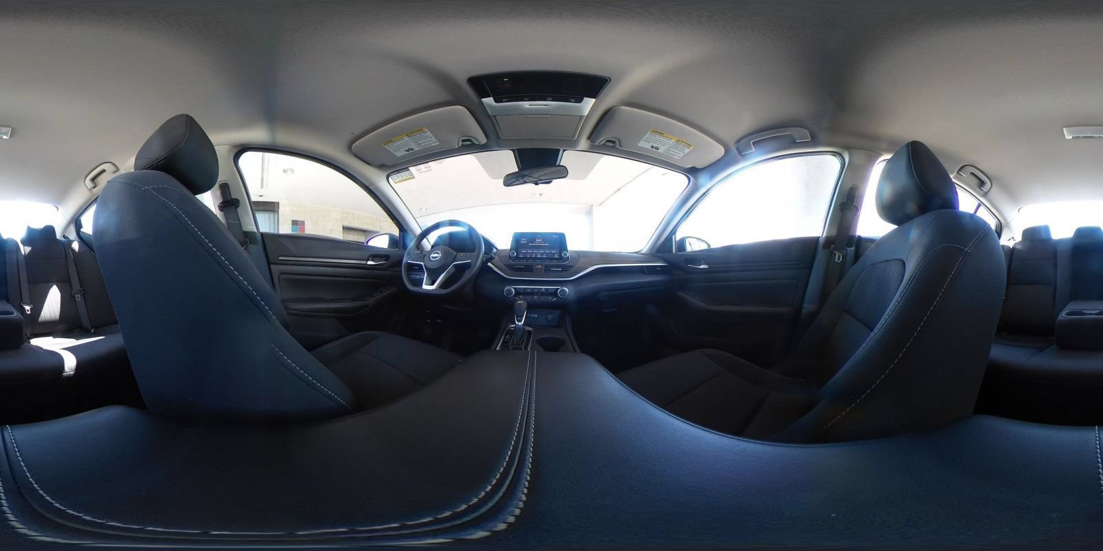 Used 2025 Nissan Altima 2.5 SV FWD image 43