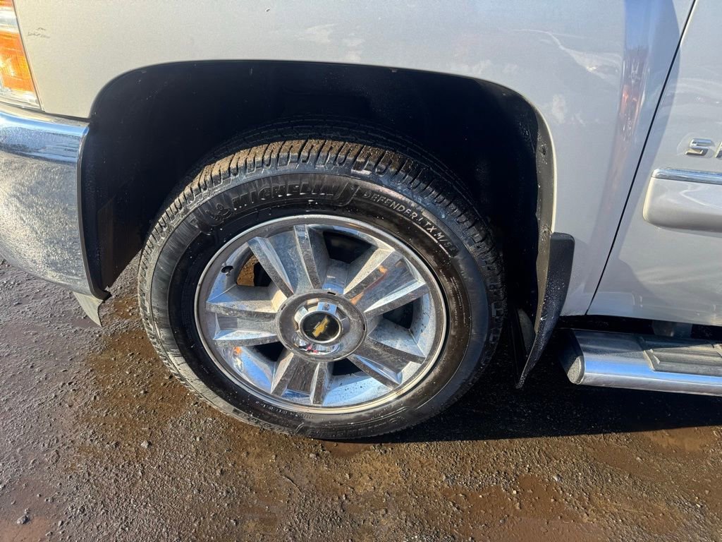 Used 2012 Chevrolet Silverado 1500 LT image 18