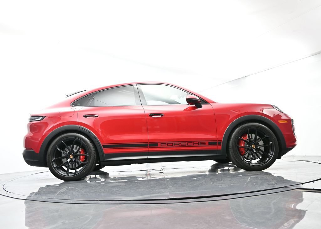 Certified 2025 Porsche Cayenne GTS image 55