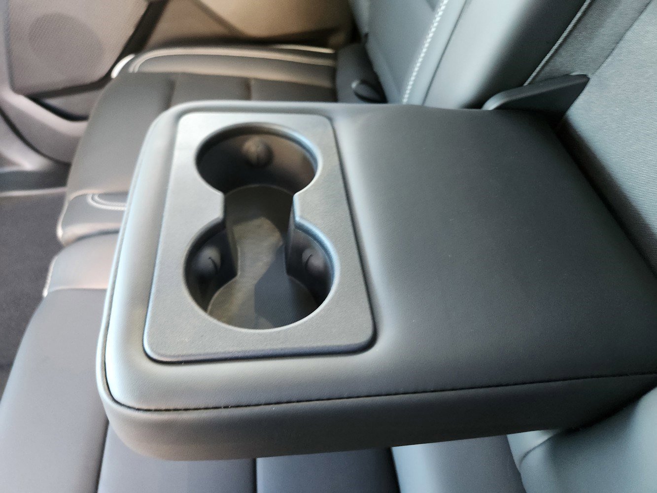New 2026 GMC Sierra EV Elevation w/ Premium Package image 19