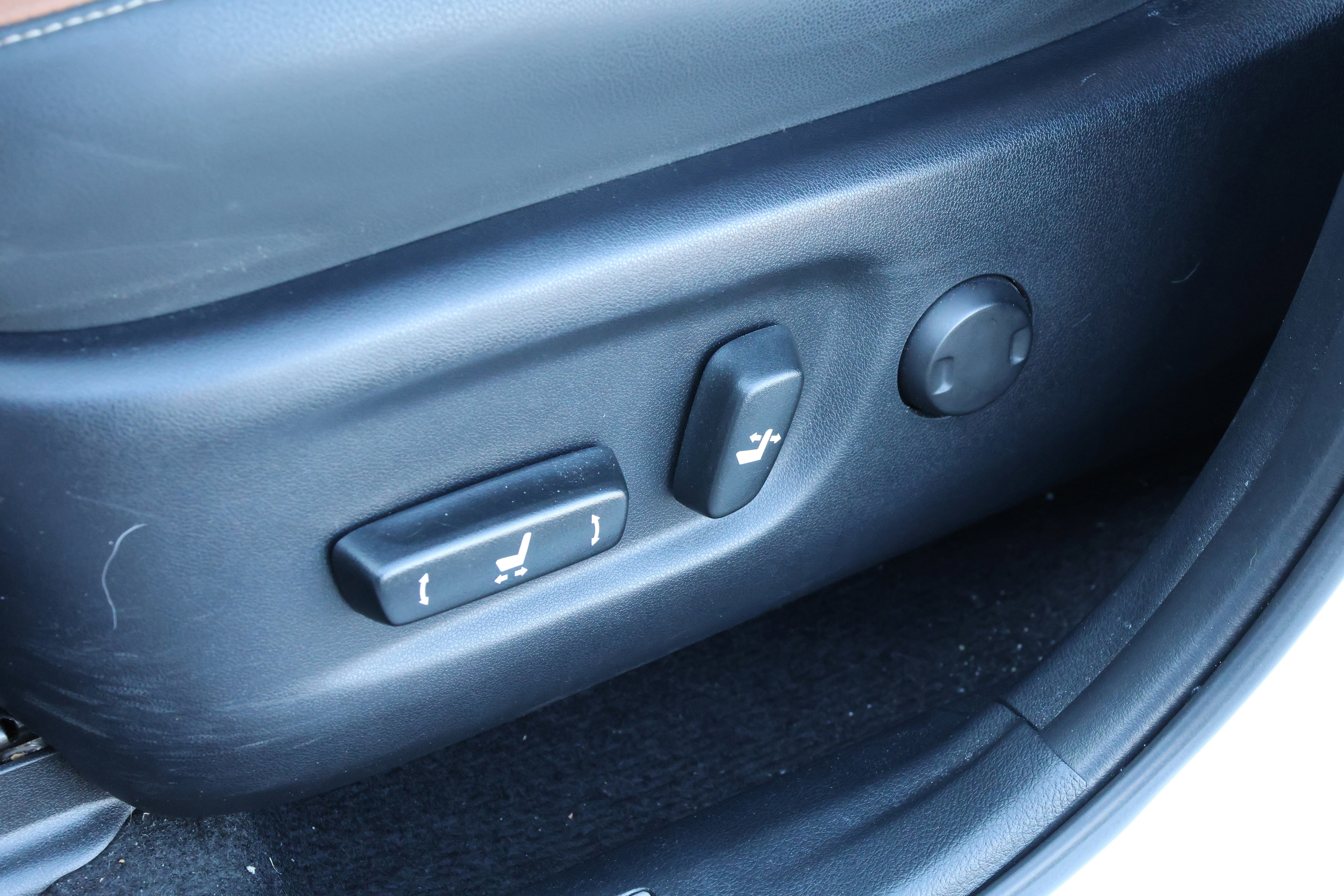 Used 2021 Lexus NX 300 FWD w/ Accessory Package 2 image 31