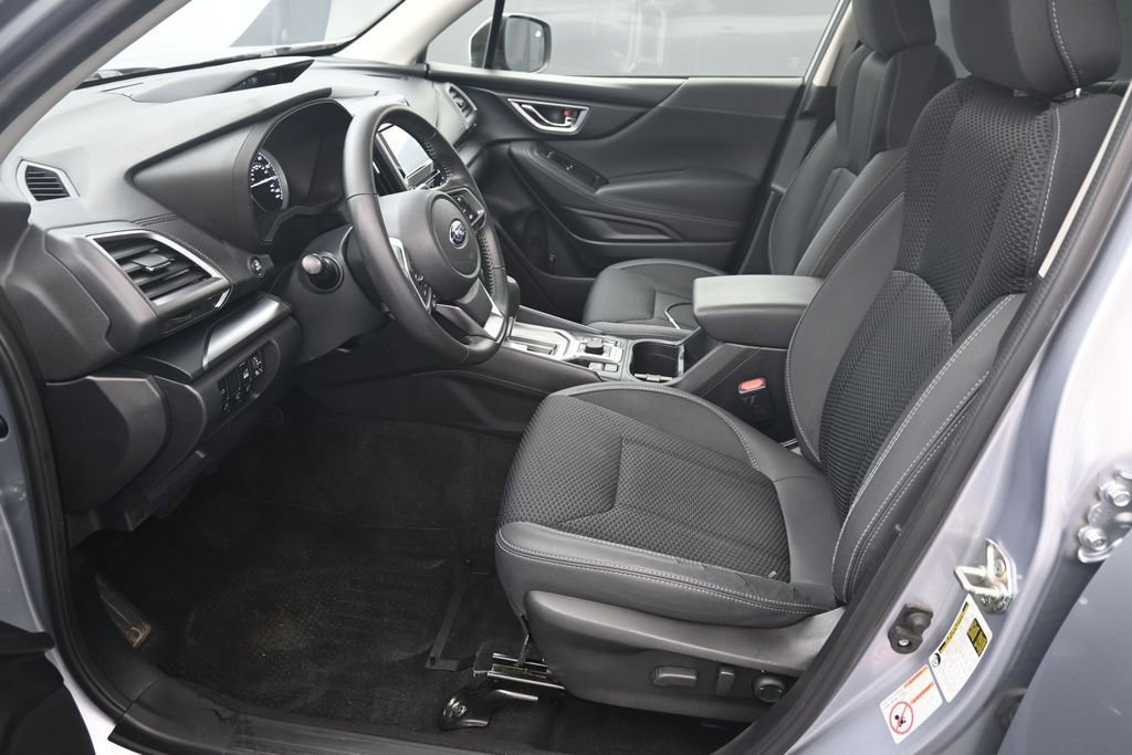 Used 2020 Subaru Forester Premium AWD/4WD image 17