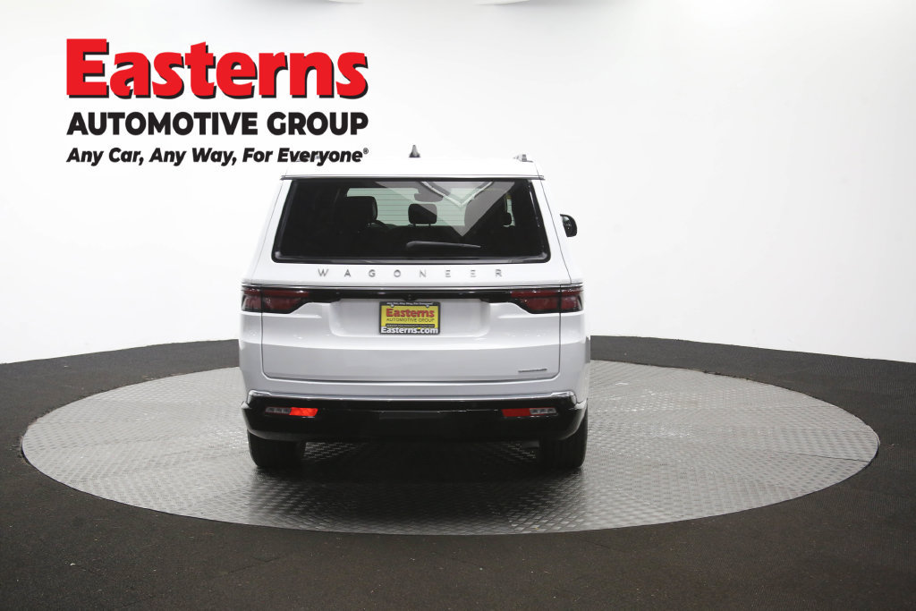 Used 2024 Jeep Wagoneer L Series II w/ Flexible Seating Group AWD/4WD image 46