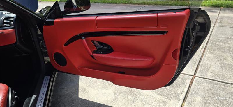 Used 2010 Maserati GranTurismo Coupe RWD image 14