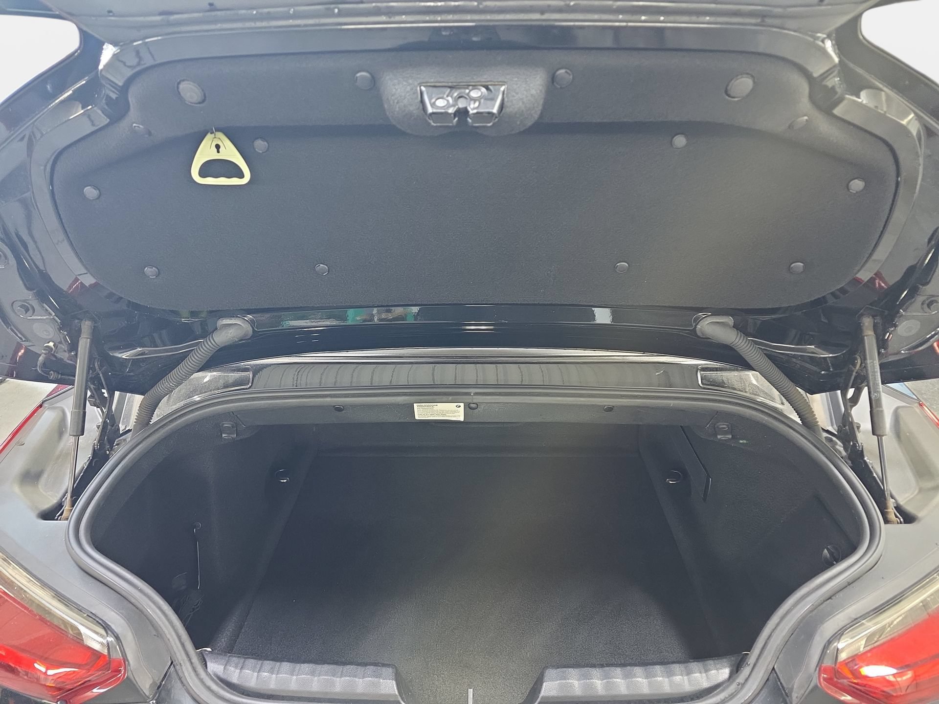 Used 2020 BMW Z4 M40i w/ Premium Package RWD image 12